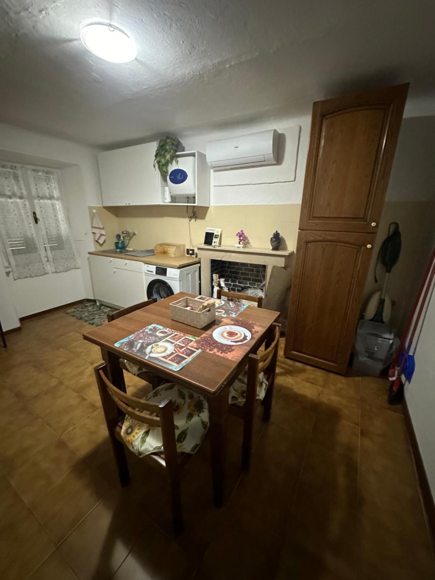Casa Vacanze Da Meryon Albiano Magra Bagian luar foto
